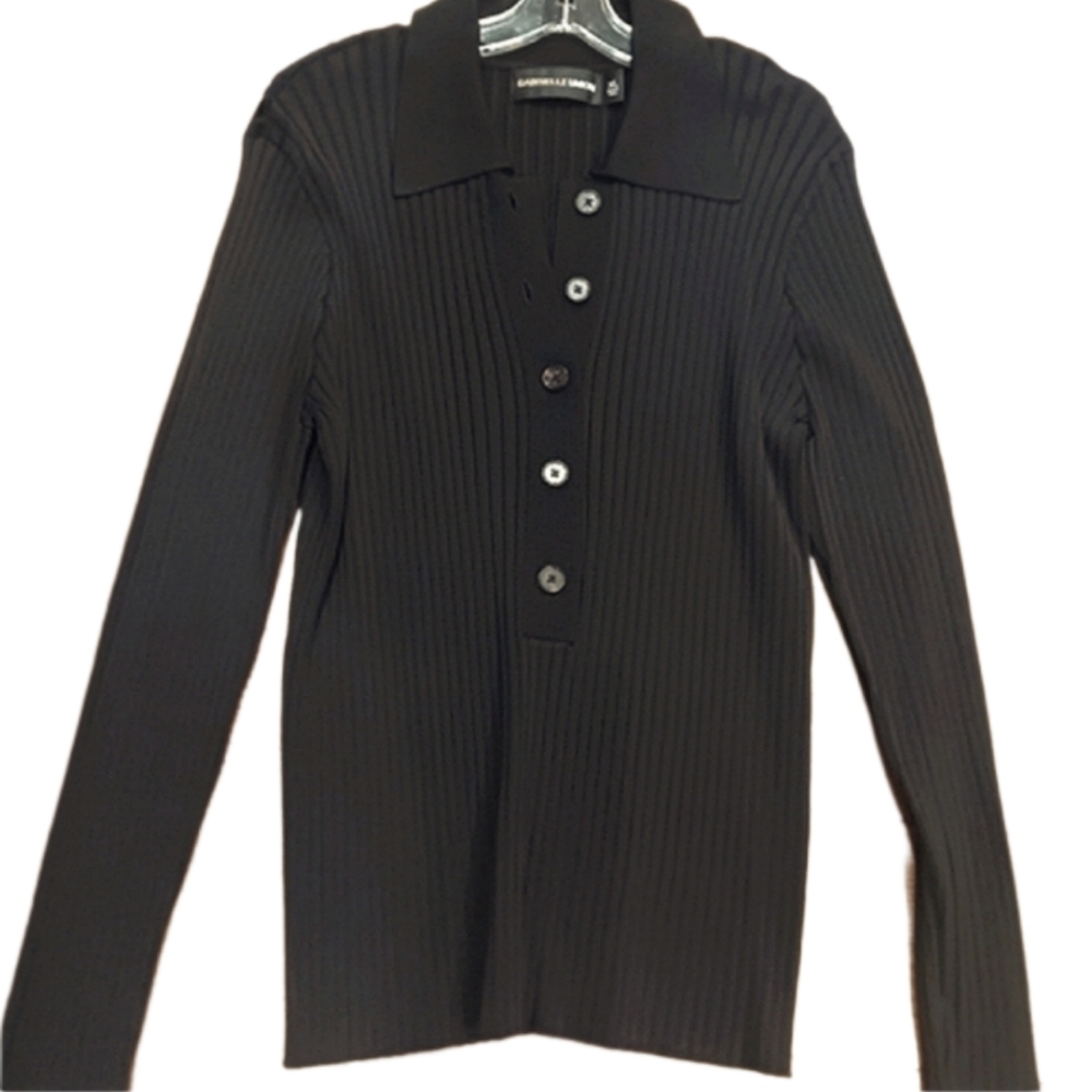 GABRIELLE UNION for NY&CPY BLACK FITTED STRETCH BUTTON UP COLLERED TOP.  XL.